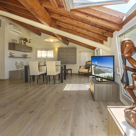 Attico Panoramico Fronte Mare Villa Lido di Camaiore Luaran gambar